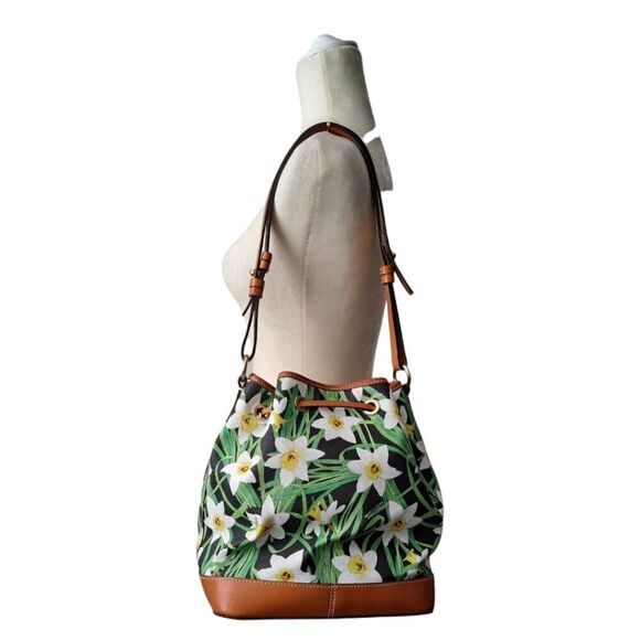 Dooney & Bourke Daffodil Tassel Drawstring Bucket Bag Purse Floral Leather Trim - Picture 5 of 13